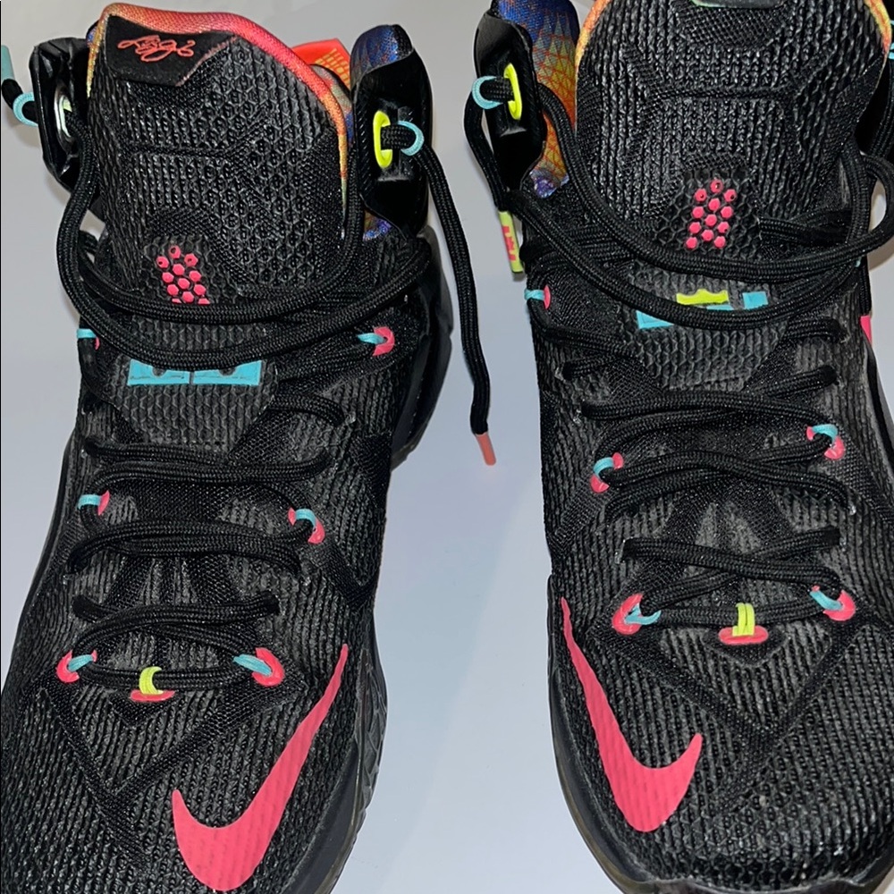 Nike Lebron 12